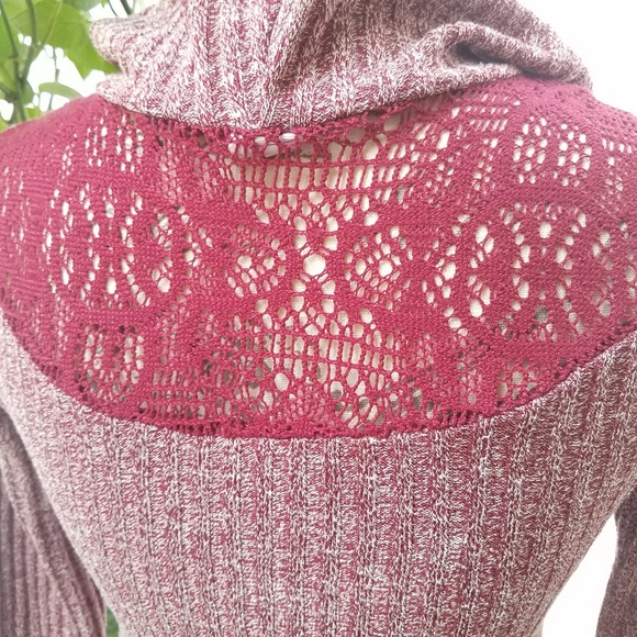 Arizona Jeans Burgundy Red Hoodie Sweater w/ Lace - Picture 4 of 6